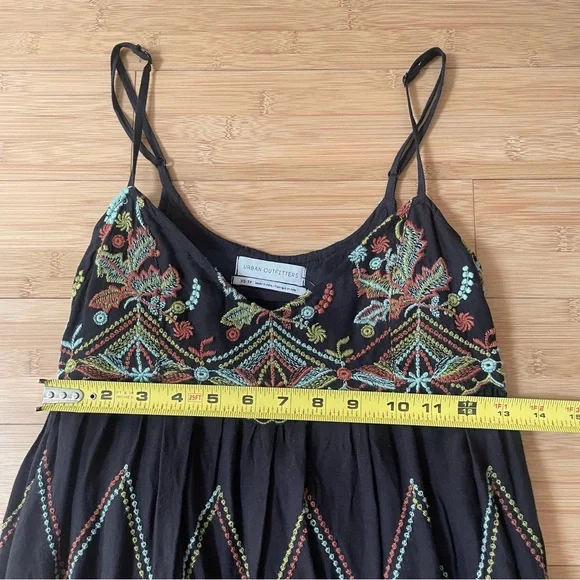 Urban Outfitters Jamie Embroidered Babydoll Dress - Picture 7 of 14